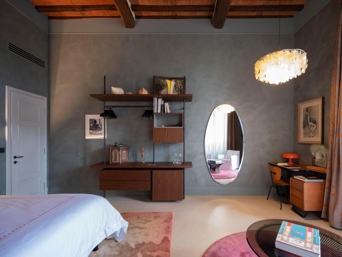 Hotel Paradis 4*